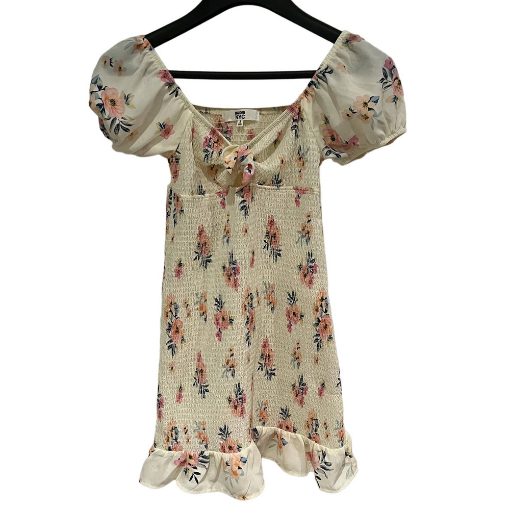 Madden NYC Crinkle Dress Juniors S Smocked Floral Flutter Sleeves Tie‎ Front